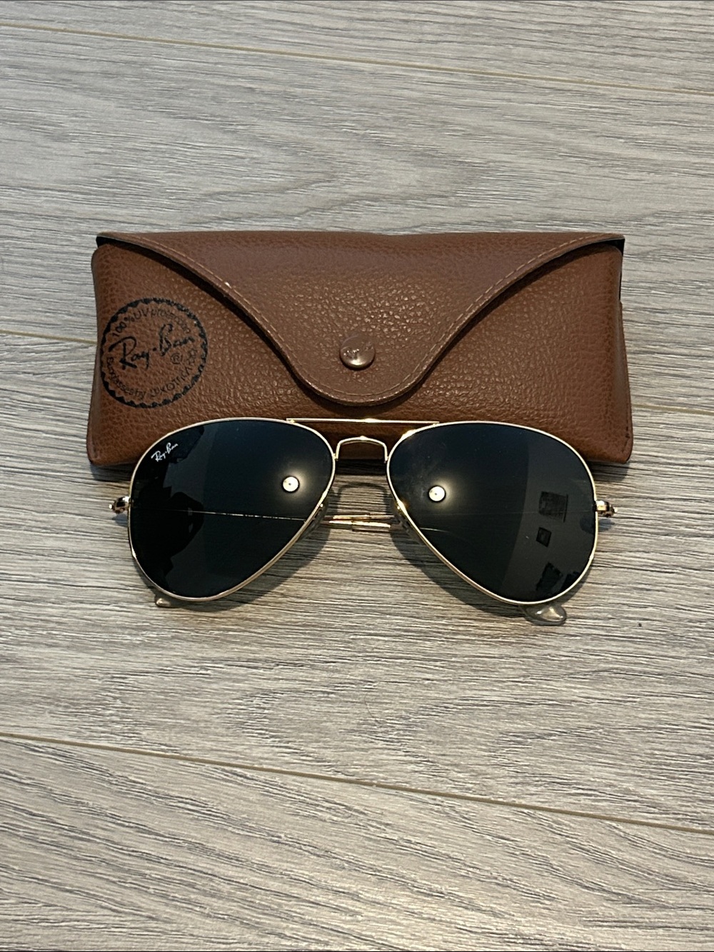 Ray-Ban Aviator Sunglasses Gold Frame with Black Lenses